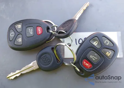 2017 Buick Enclave Leather z USA, uszkodzony, nr VIN 5GAKVBKD7HJ273207